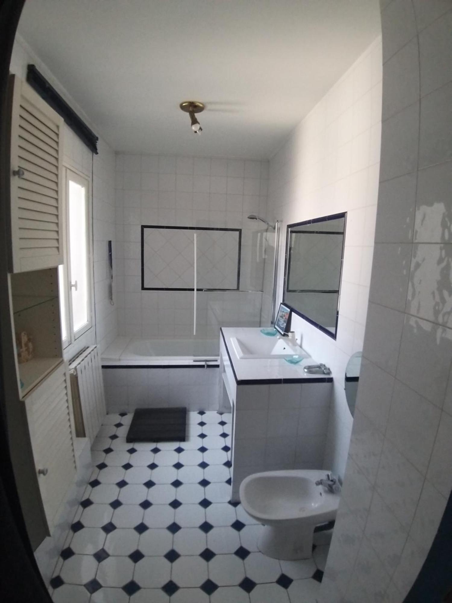 Vieux Port Maritime De 72m² Et Balcon Appartement Marseilles